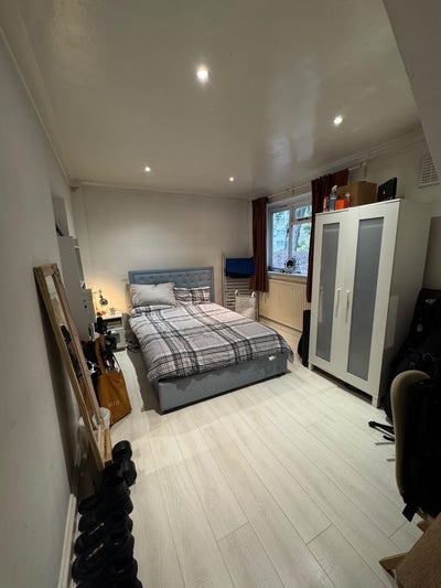 Double ground floor bedroom in Bermondsey!!  Main Photo