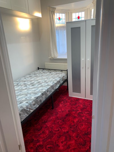 Room Main Photo