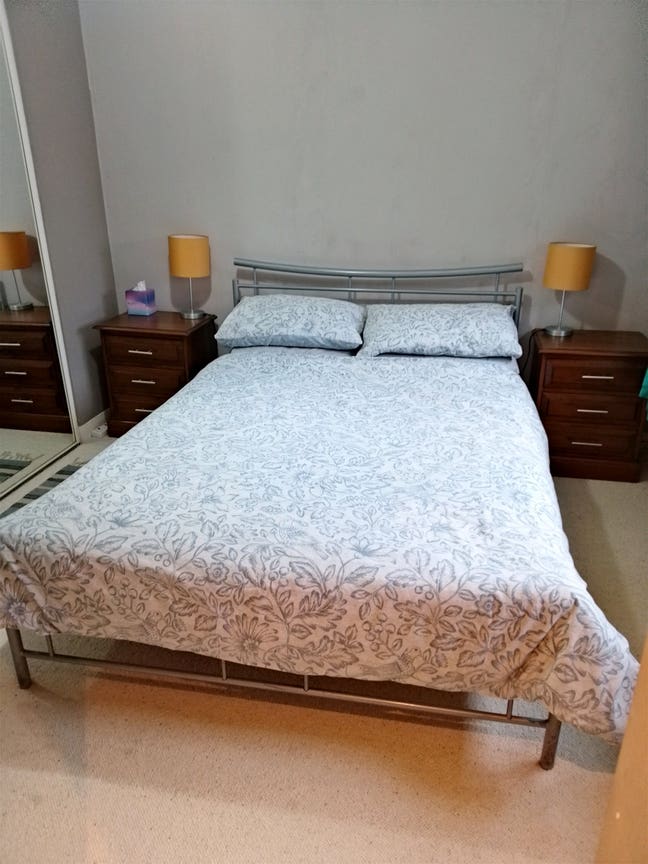 Double bedroom with ensuite shower and washbasin  Main Photo