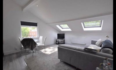 Double en-suite room in West Didsbury Burton Rd Main Photo