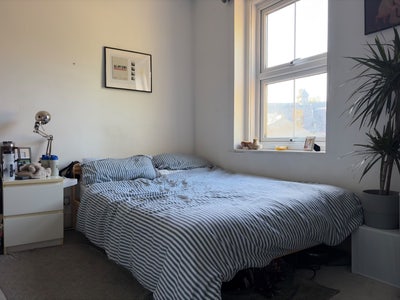 Bright double room in Hornsey 🍃 &pound;700 + bills  Main Photo