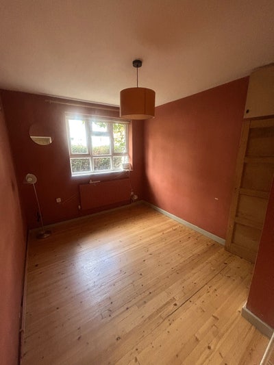 Double Room with Garden -  (E5) &pound;1300 inc bills Main Photo