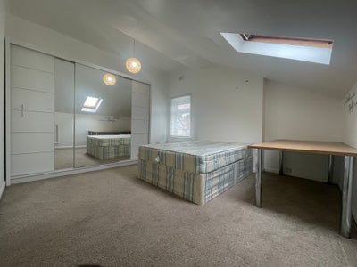 Double & Single Rooms Near Birmingham City Centre Main Photo