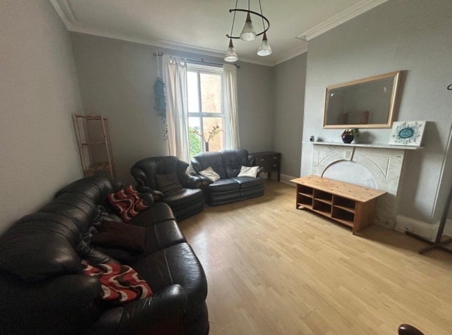2-Bedroom fully furnished apartment  Main Photo