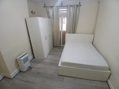 Double Room Available in Mitcham for Single Person Main Photo