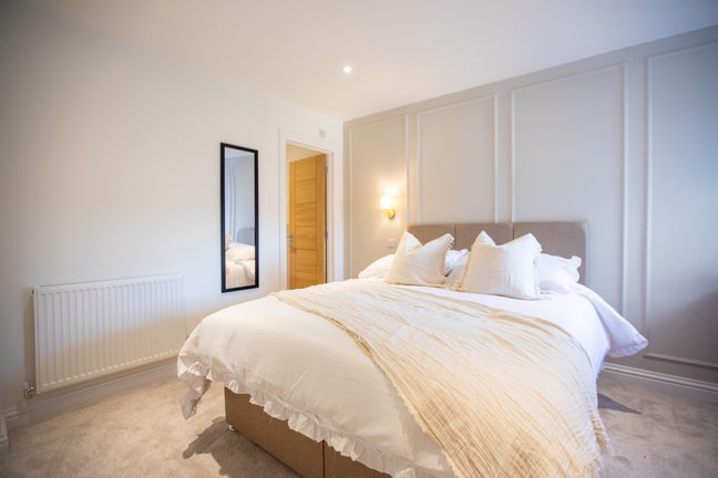🌿Stunning Modern En-Suite Room Available 🌿 Main Photo