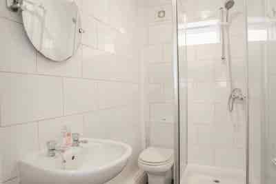 35 Bouverie Street Flat 2 - 3 Bed Student Flat Main Photo