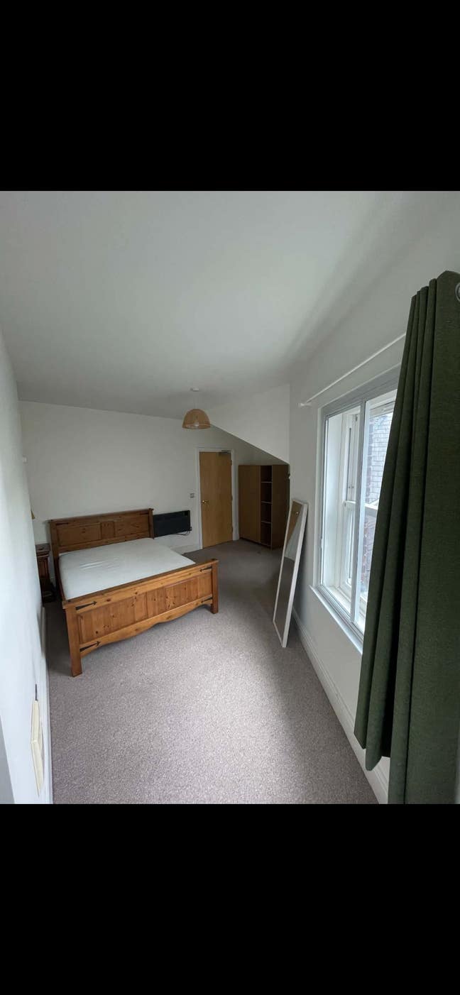 Peace gardens flat with amazing views and location Main Photo