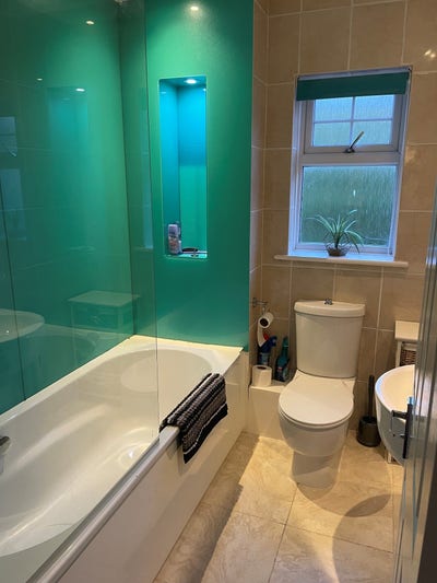 Double bedroom with master bathroom Main Photo