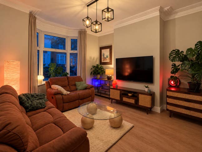 2 Large Double Rooms in Renovated Broomhall House Main Photo