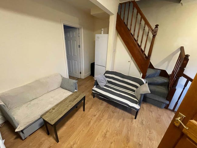Double room available now  Main Photo