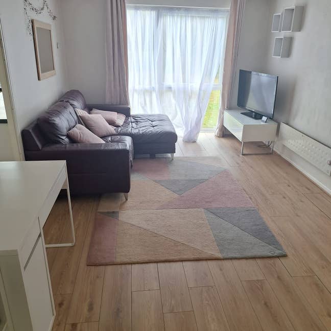 Room for Rent Main Photo