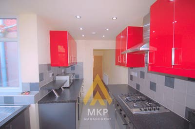 Student Room NEAR University of Birmingham Main Photo