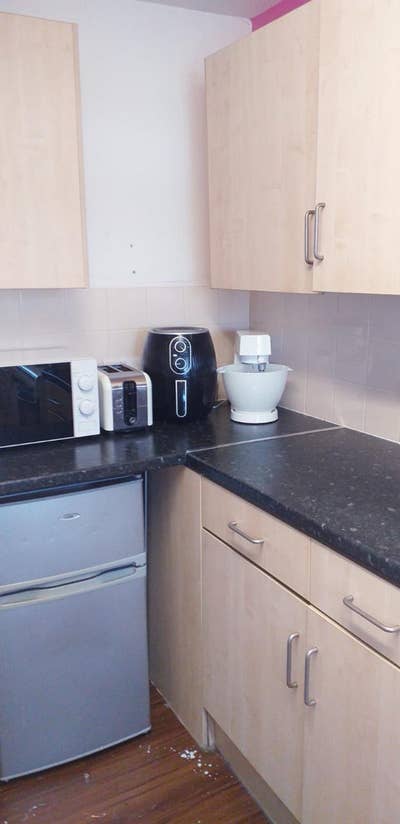 Urgent Rent Main Photo