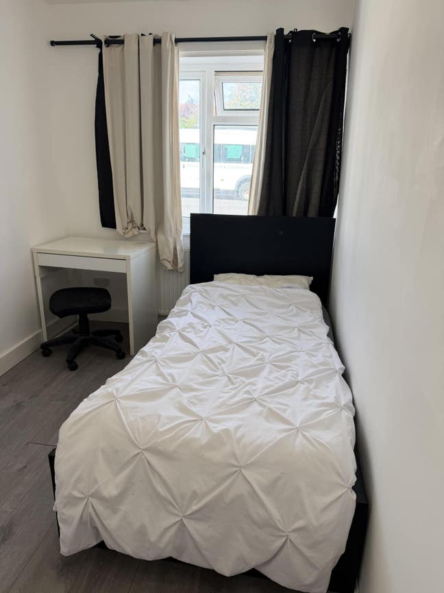 Room to rent  Main Photo