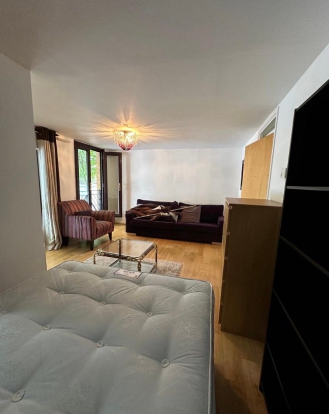 Huge Room in Canada Water with Dock Views Main Photo