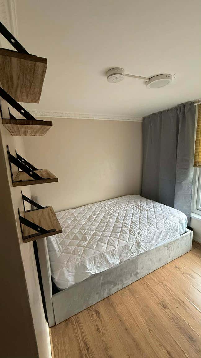Single room to rent  Main Photo