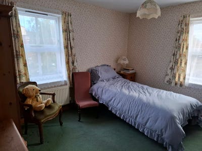 1 single/double room to rent in shared house Main Photo