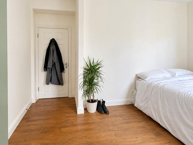 Large Furnished Double Room in New Cross – Zone 2 Main Photo