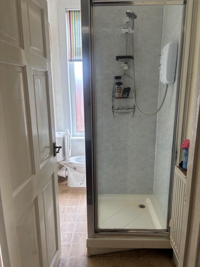 Very large double bed available Main Photo