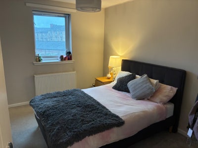 Double Room in Kinning Park Main Photo
