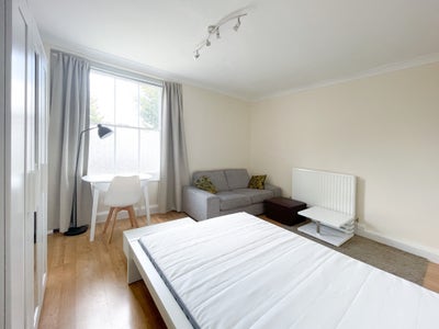 Lovely Double Rooms in Swiss Cottage Main Photo