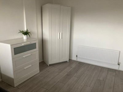 Double Room to Let 2Min from Mile End Tube Main Photo