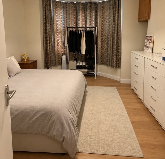Stunning Double Bedroom Willesden  Main Photo
