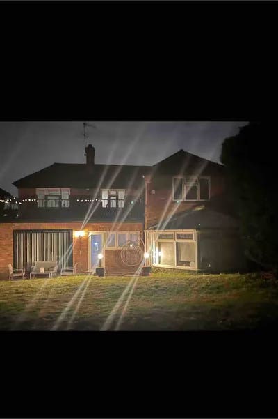 Large House with Gym in Woodford Green Main Photo