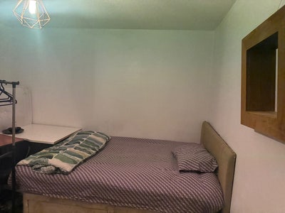 Room available  Main Photo