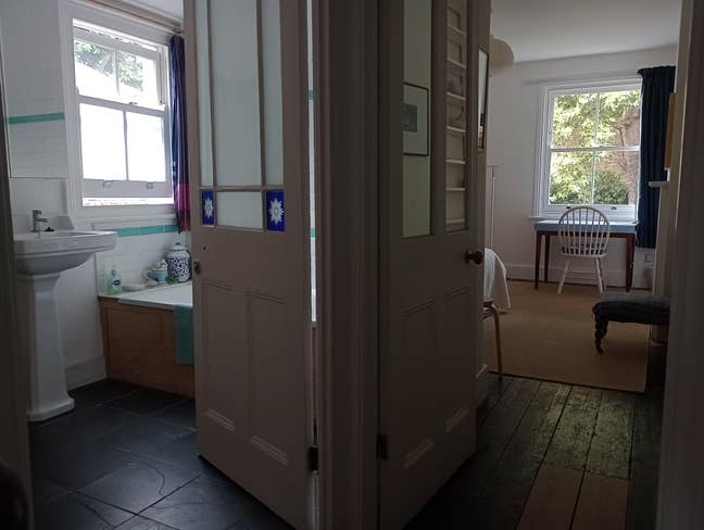 Double room in Edwardian house-Telegraph Hill  Main Photo