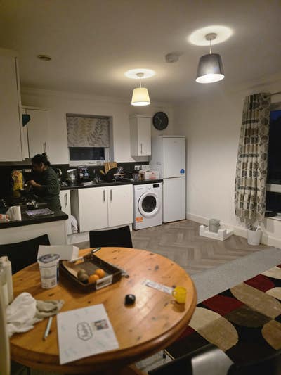 Room to rent Main Photo