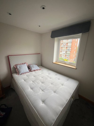 Double Bed room - 3 month let West Kensington Main Photo