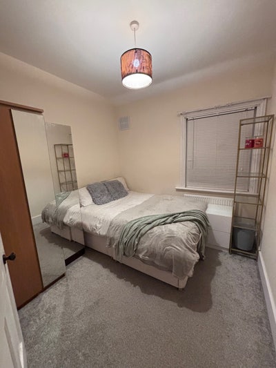 Small double room available  Main Photo