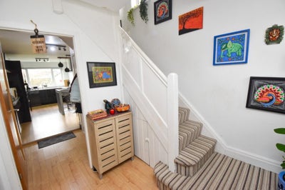 3 bed semi detached family house  Main Photo