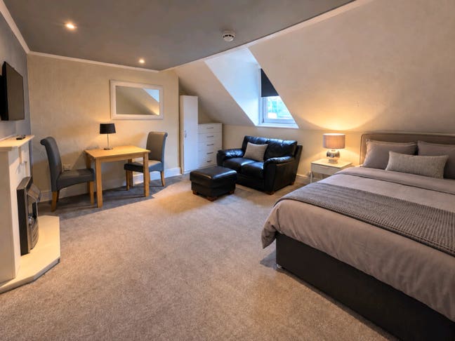 Furnished Self-Contained Studio | Ainslie Street  Main Photo