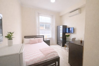 Bright and Modern Studio in South Kensington Main Photo