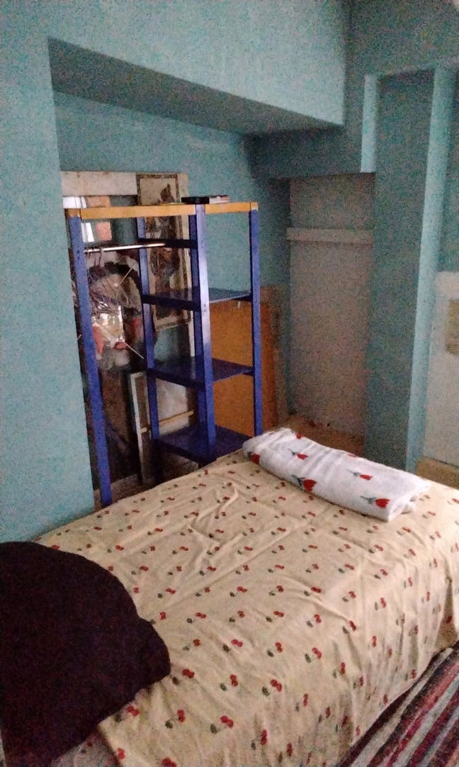 Quite a nice room in my opinion!  Main Photo