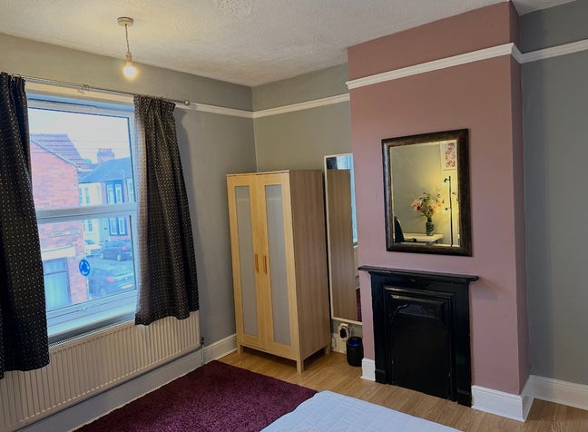 Beautiful newly decorated double room  Main Photo