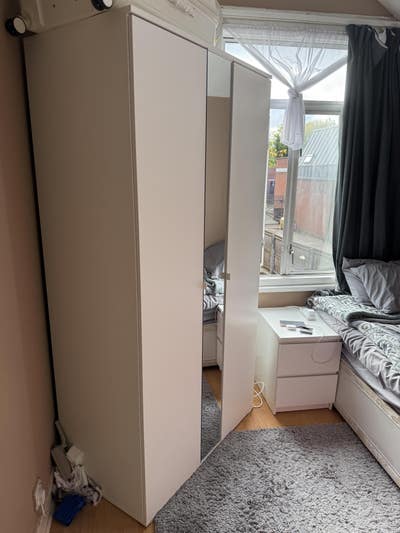 Single room in a family home - female preferred Main Photo
