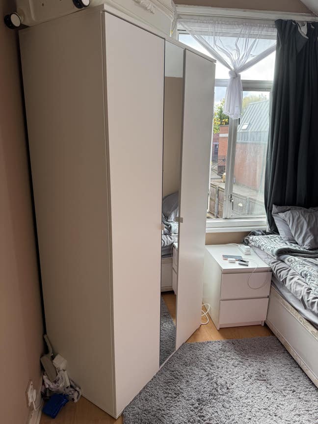 Single room in a family home - female preferred Main Photo