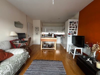 Short-Term Let: Modern 1-Bed Flat in Islington N7 Main Photo