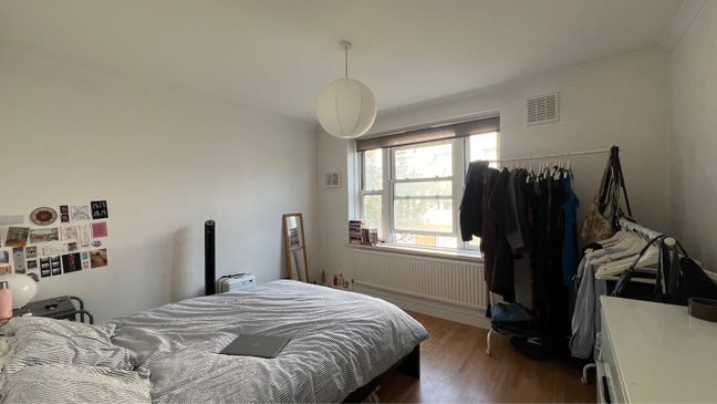Huge room in Bethnal Green Main Photo