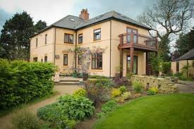 Single Room to Rent in Country House Main Photo