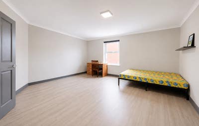 Large Spacious Double Room to Rent Main Photo