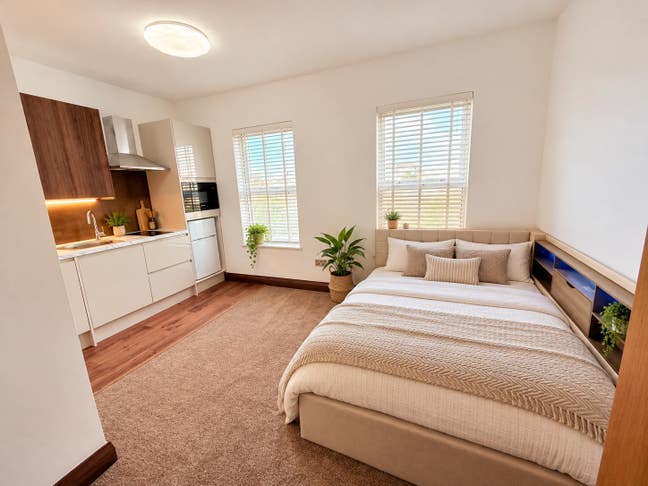 Modern Luxury Studio – Stratford E15 | Bills Inc. Main Photo