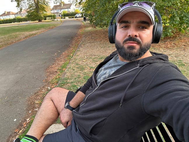 32 year old Male seeks a single or double room Main Photo