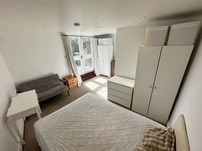 🌕ROOM +private rooftop terrace in 3 bed-30th  Nov Main Photo