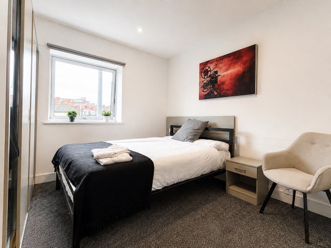 &pound;148pw Modern Student Studios | Nottingham Main Photo