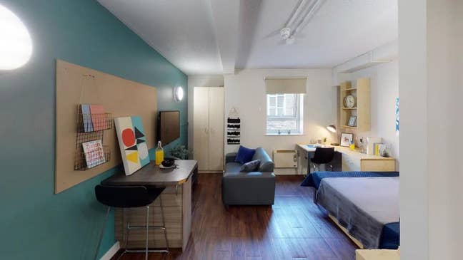 &pound;199pw Bronze Studio Student Rooms | Bradford Main Photo